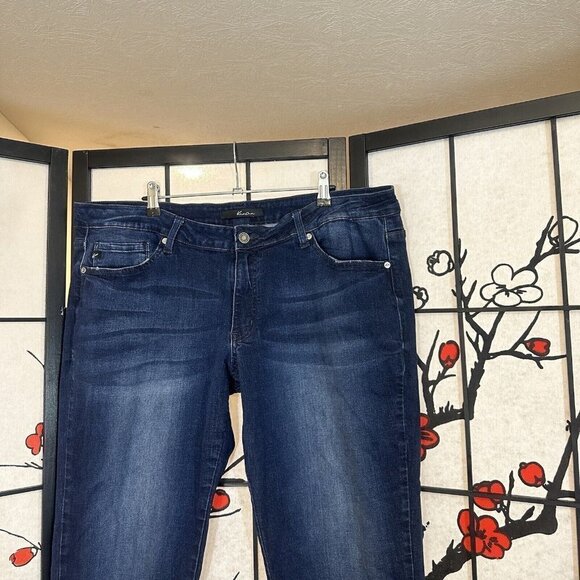 Kancan Jeans Skinny Fit Plus Size 3XL Blue Dark Wash Denim Fray Hem Ankle Zip - Picture 2 of 5